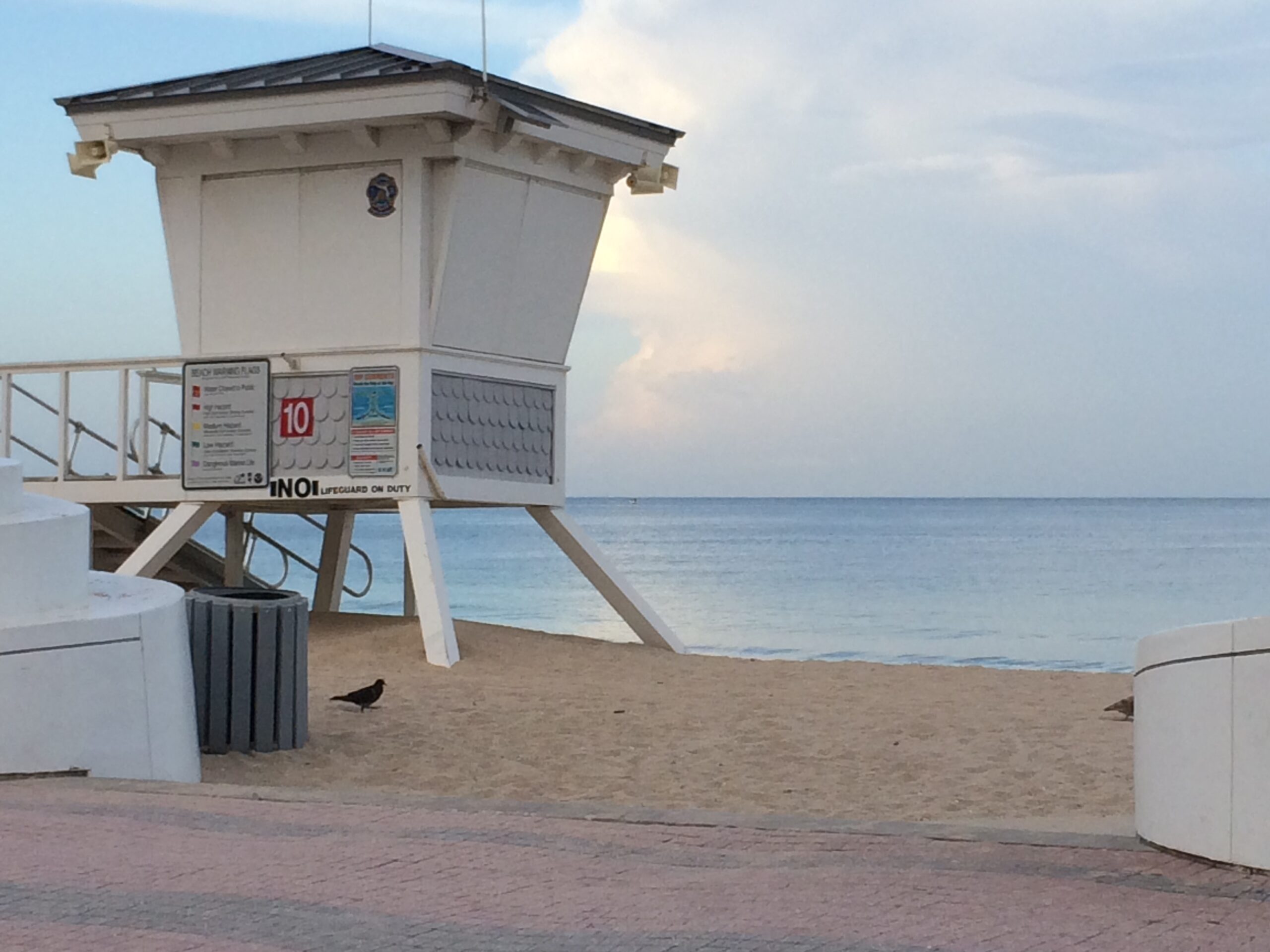 lifeguard tower_01